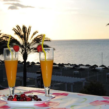 Appartement Frente Al Mar à Fuengirola Extérieur photo